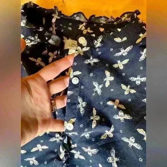 Loft women’s button up sleeveless blouse dark blue bee print cotton size XS - Picture 14 of 15